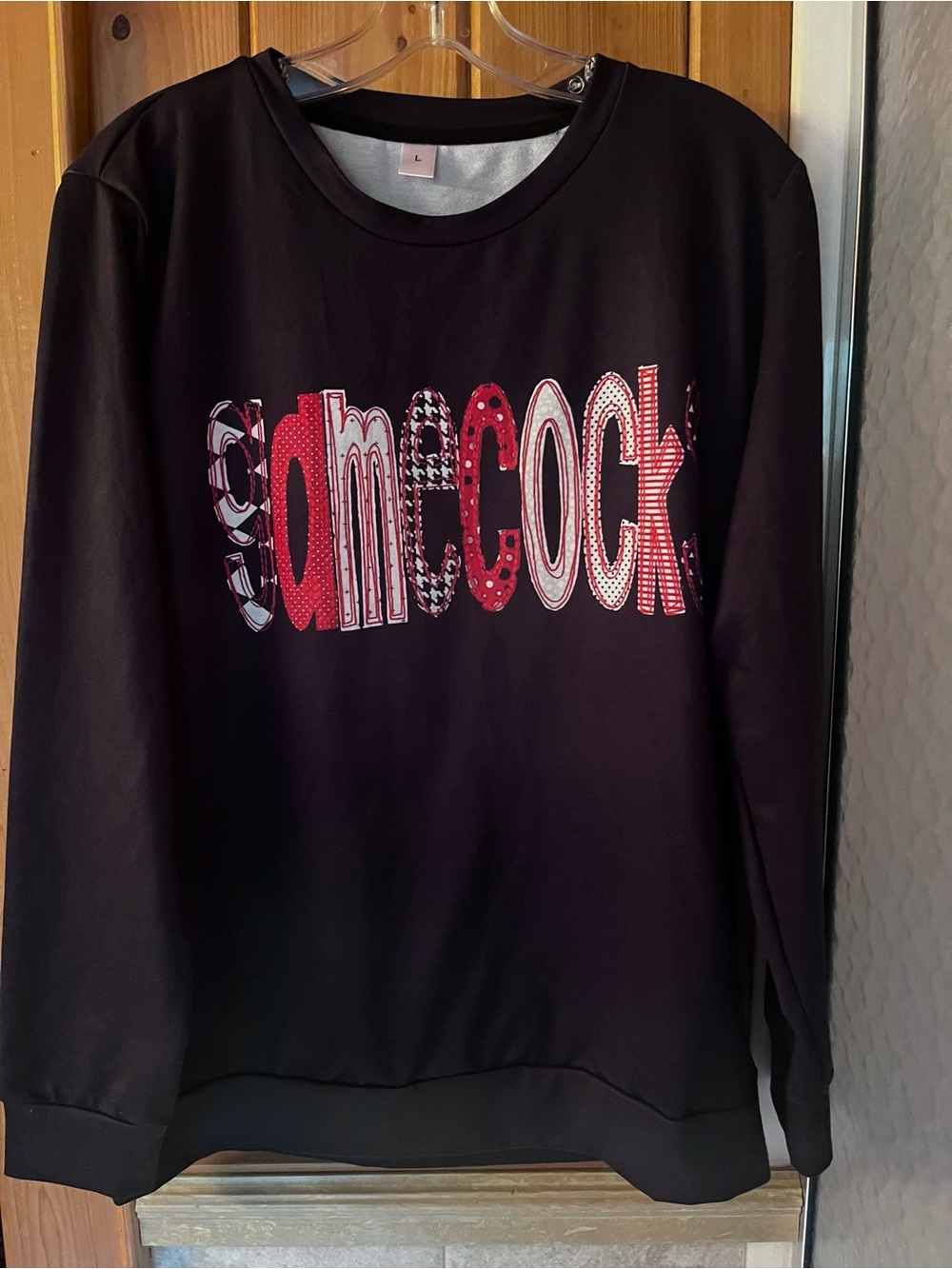 Gamecocks SC Black Graphic Crewneck Sweater with Red Accent